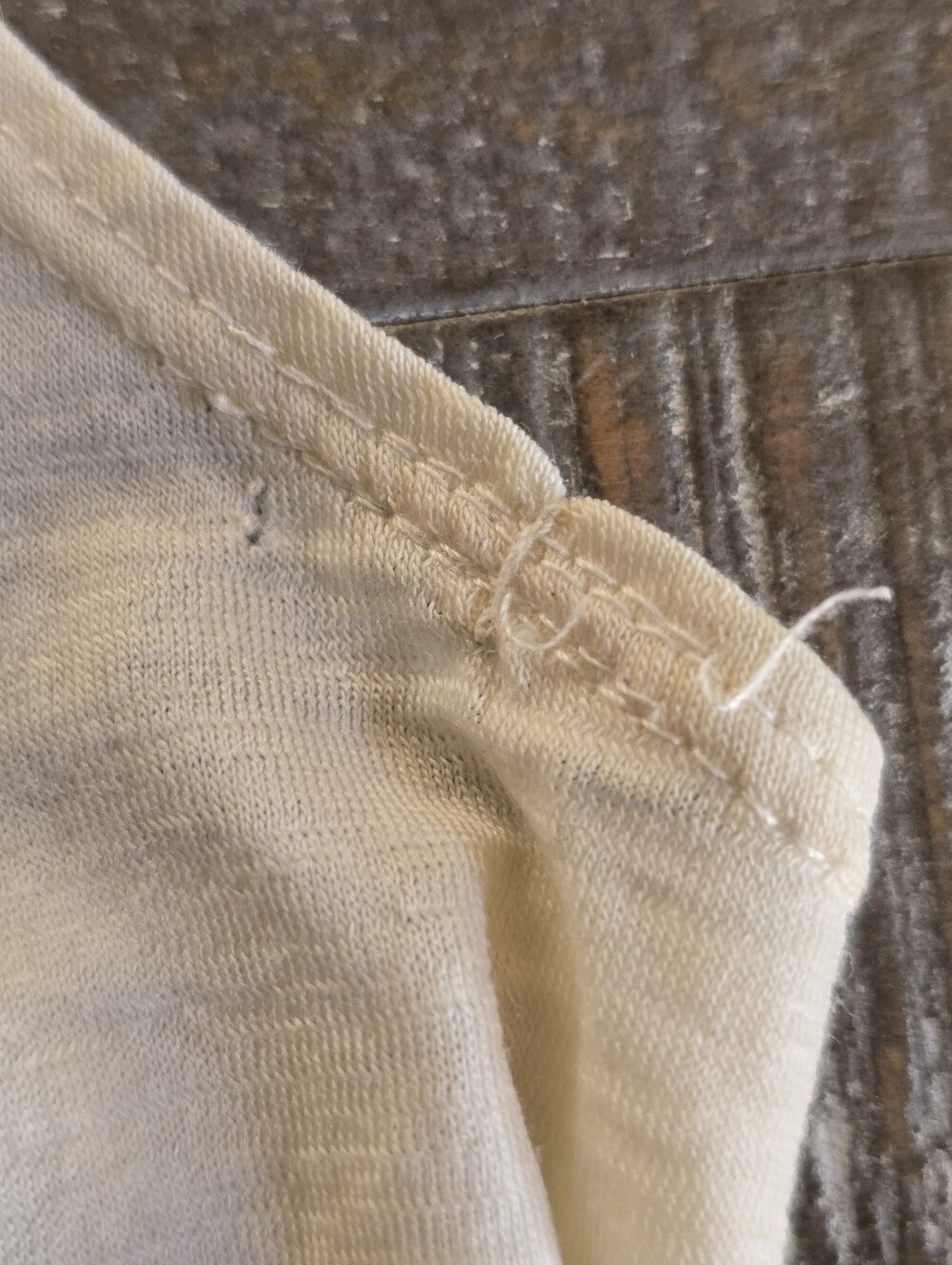 Smartwool Women's Tank Top Size Medium Ivory Color 100% Merino Wool Lightweight - Picture 8 of 8
